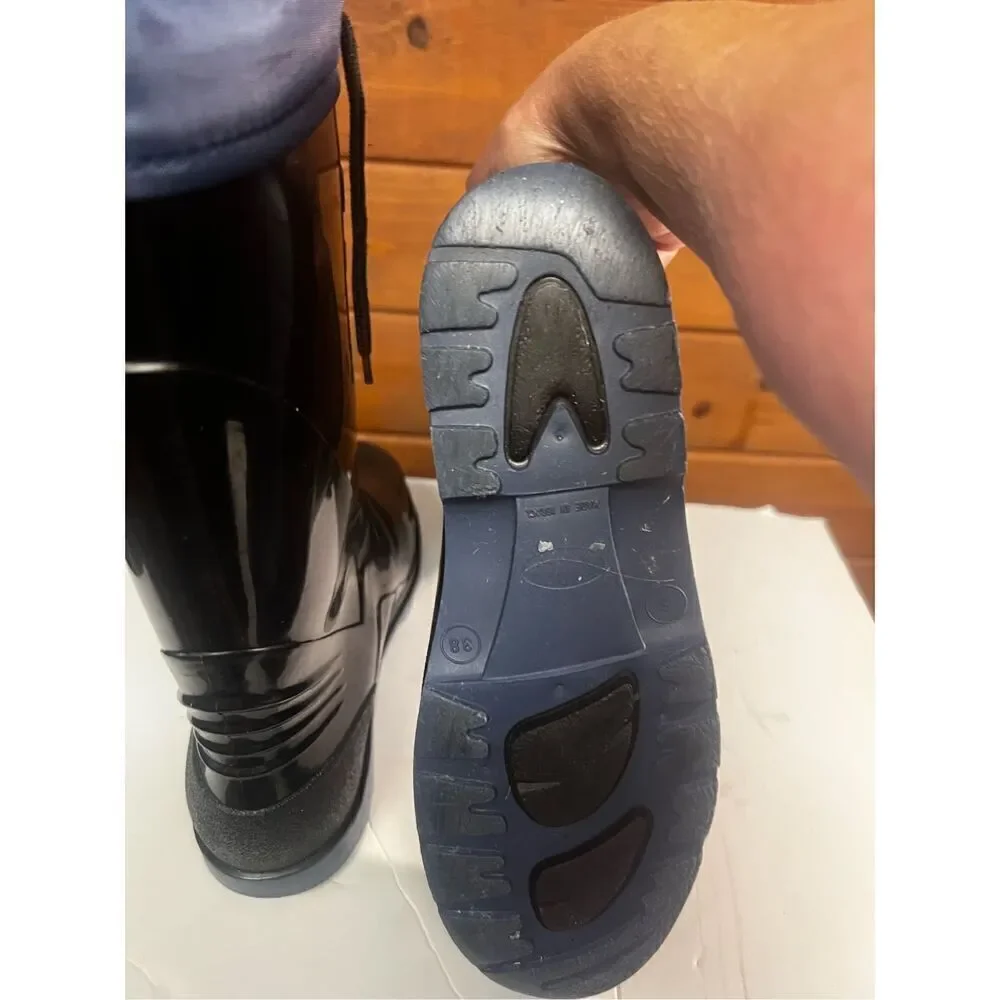 Totes Womans Rain Boots Sz 6 Black